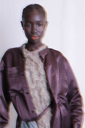 カミシマチナミ イエロー(KAMISHIMA CHINAMI YELLOW) 2024-25年秋冬ウィメンズコレクション  - 写真1