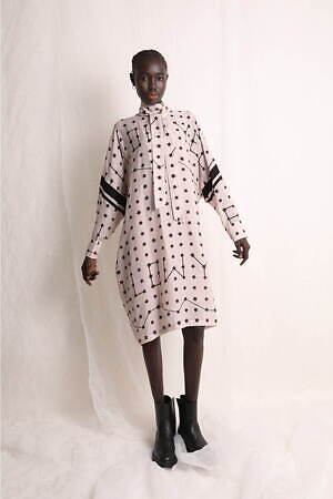 カミシマチナミ イエロー(KAMISHIMA CHINAMI YELLOW) 2024-25年秋冬ウィメンズコレクション  - 写真11