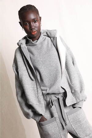 カミシマチナミ イエロー(KAMISHIMA CHINAMI YELLOW) 2024-25年秋冬ウィメンズコレクション  - 写真30