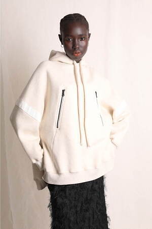 カミシマチナミ イエロー(KAMISHIMA CHINAMI YELLOW) 2024-25年秋冬ウィメンズコレクション  - 写真19