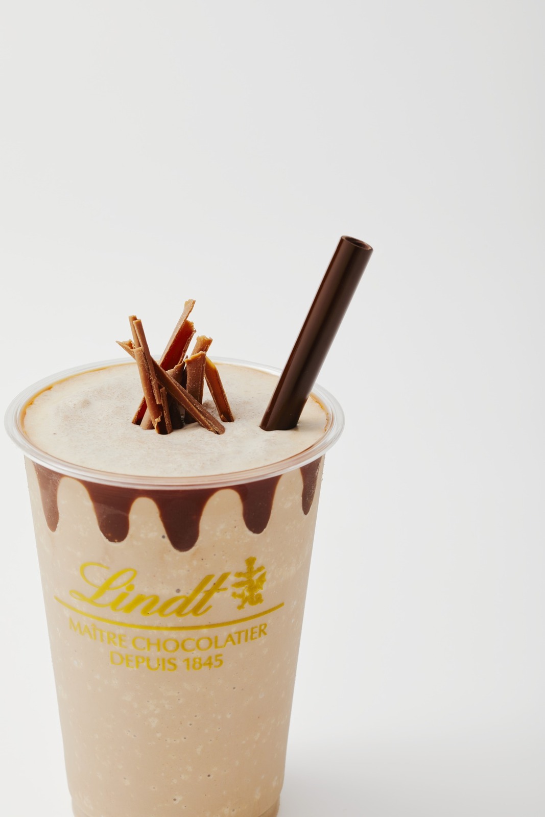 リンツ“まるで飲むジェラート”ご褒美ショコラドリンク、食べられるチョコストロー付きドリンクも｜写真4
