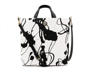 トリー バーチ日本上陸5周年記念 - 限定トートバッグやコスメケース発売｜写真3