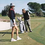 ジミー チュウ / マルボンゴルフ初コラボ、ダイアモンドソールのシューズやモノグラムのゴルフバッグ｜写真3