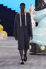 ディオール  2025年夏メンズコレクション - 手仕事に交わる生命感の讃歌｜写真5