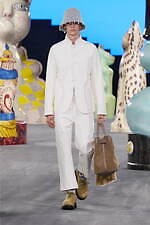 ディオール  2025年夏メンズコレクション - 手仕事に交わる生命感の讃歌｜写真15