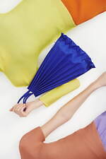 ミー イッセイ ミヤケ限定イベントが代官山に、“まるで色鉛筆”カラフルなプリーツトップやバッグが集結｜写真7