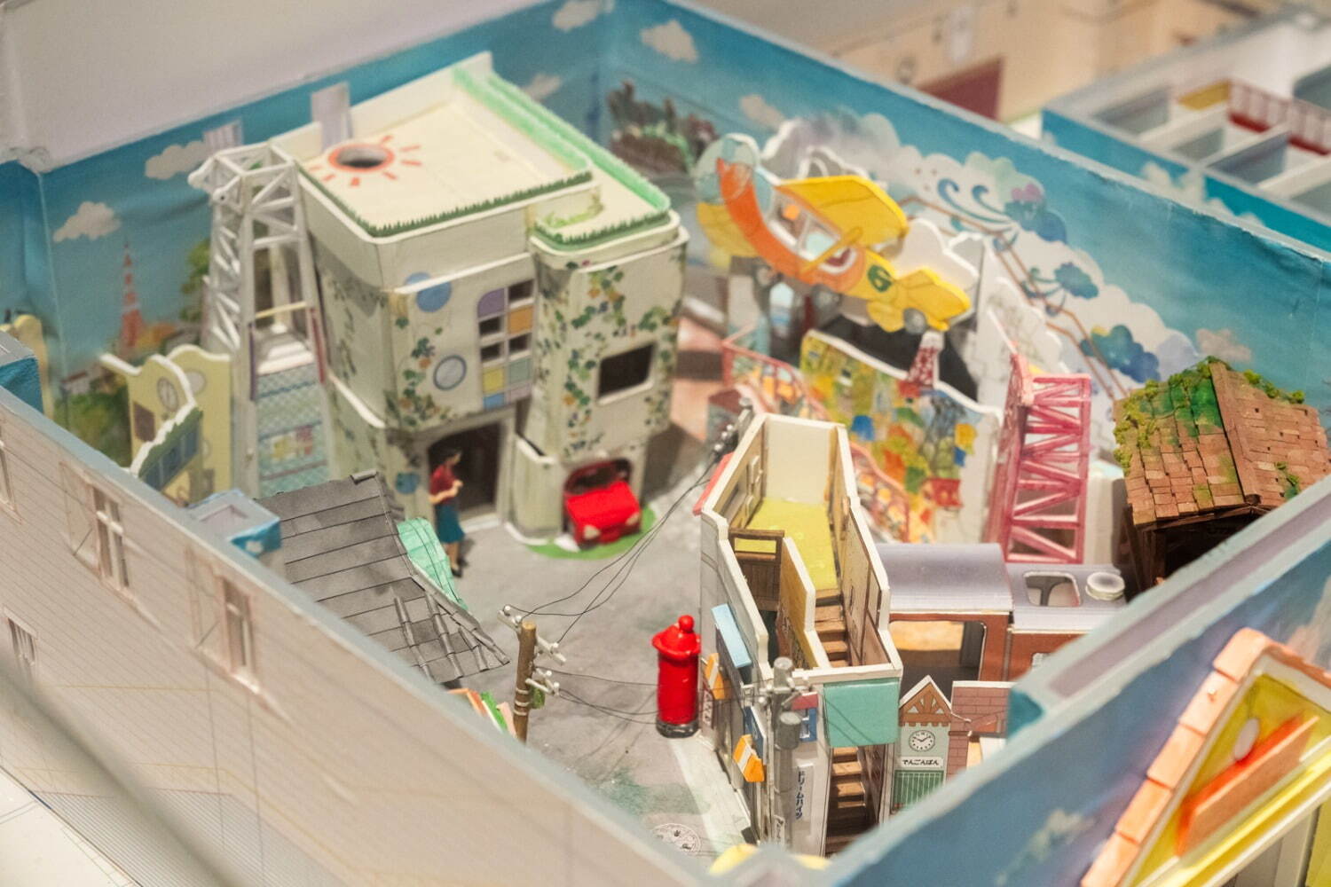 「ジブリパークとジブリ展」東京・天王洲で、「魔女の谷」ハウルの城模型などでパーク誕生の裏側を紹介｜写真22