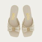 フェラガモ24年春夏新作サンダル、“リボン”モチーフのミュールやメタルプレート煌めくサンダル｜写真10