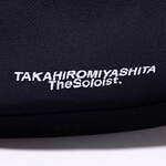 タカヒロミヤシタザソロイスト．×ニューエラ、初となるベレー帽＆ロゴ入りTシャツをネイビーで｜写真20