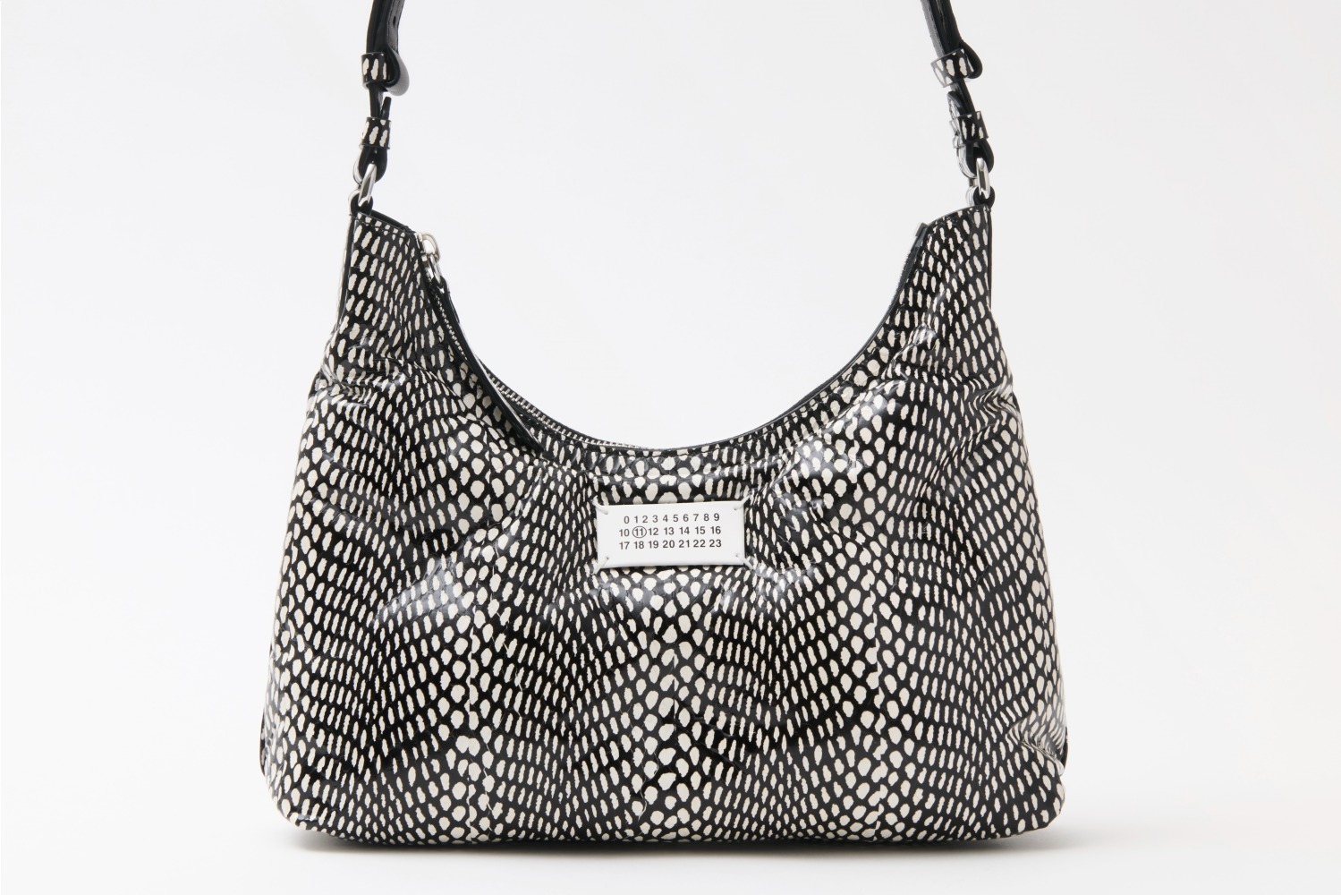 【数量限定商品】メゾンマルジェラ グラムスラム スネークレザー 楽天市場】MAISON MARGIELA メゾンマルジェラ 11 ショルダー