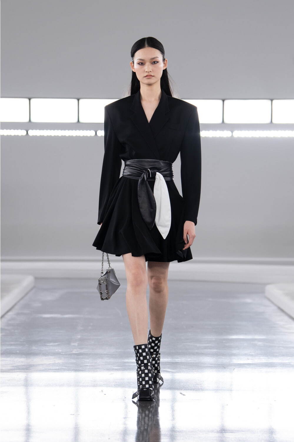 2024-2025AW 素敵☆Louis Vuitton☆ワンピース LOUIS VUITTON -Women's- 2024年秋冬コレクション | パリ | 画像