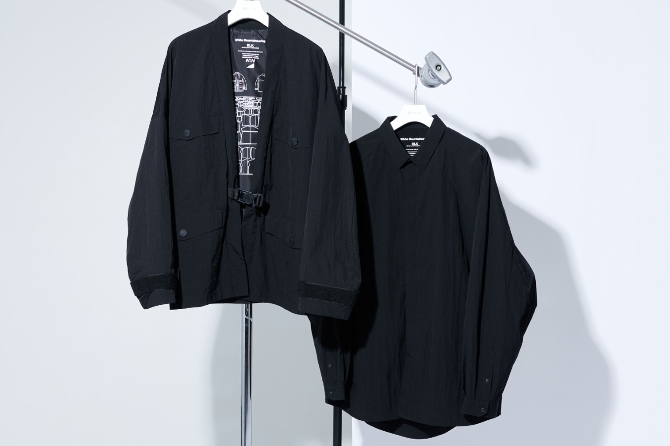ほぼ新品L：21SSホワイトマウンテニアリング Shirt-黒/2_日本製 w300_fhk.jpg