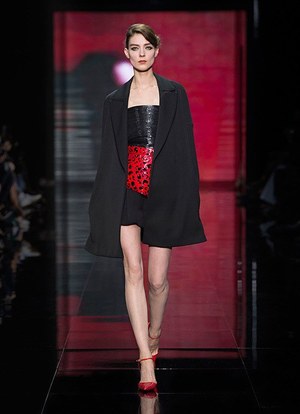 ジョルジオ アルマーニ プリヴェ オートクチュール(GIORGIO ARMANI PRIVÉ Haute Couture) 2014-15年秋冬ウィメンズコレクション  - 写真13