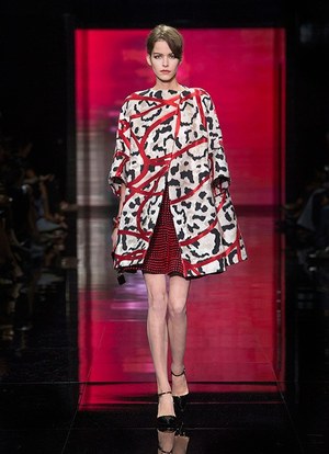 ジョルジオ アルマーニ プリヴェ オートクチュール(GIORGIO ARMANI PRIVÉ Haute Couture) 2014-15年秋冬ウィメンズコレクション  - 写真29