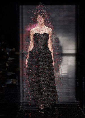ジョルジオ アルマーニ プリヴェ オートクチュール(GIORGIO ARMANI PRIVÉ Haute Couture) 2014-15年秋冬ウィメンズコレクション  - 写真57