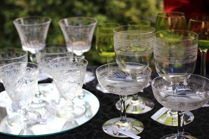 古着｜「第21回 代官山 蚤の市」アンティークショップ約50店が集結、クスミティーのハーブティーも