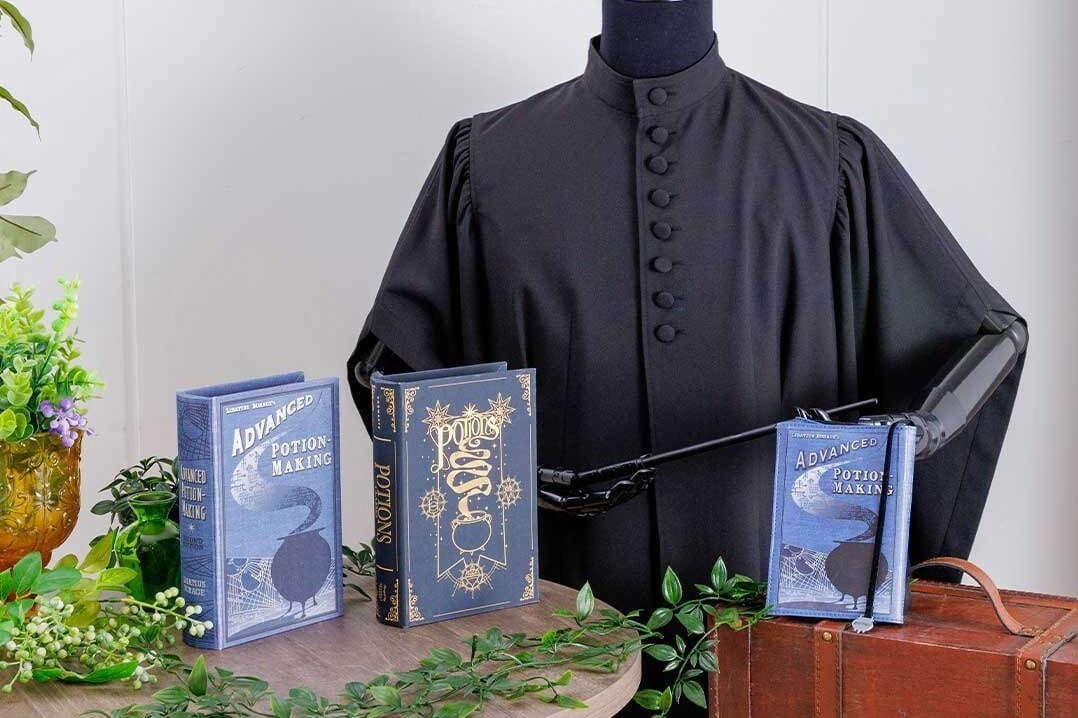 ハリーポッター　スネイプ　ローブ　マホウドコロ限定　魔法薬学シリーズ ハリーポッター スネイプ ローブ マホウドコロ限定 魔法薬学