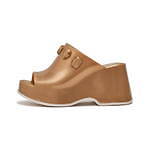 アンダーカバー×メリッサ第2弾、ボリューミーな厚底ローファー＆“ジュエリー”モチーフのサンダル｜写真21