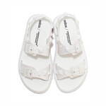 アンダーカバー×メリッサ第2弾、ボリューミーな厚底ローファー＆“ジュエリー”モチーフのサンダル｜写真23