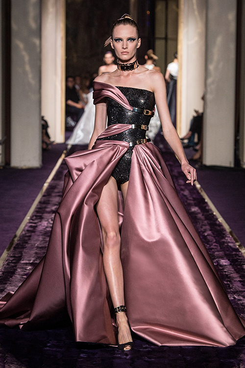 アトリエ ヴェルサーチェ オートクチュール(Atelier Versace Haute Couture) 2014-15年秋冬ウィメンズコレクション  - 写真30