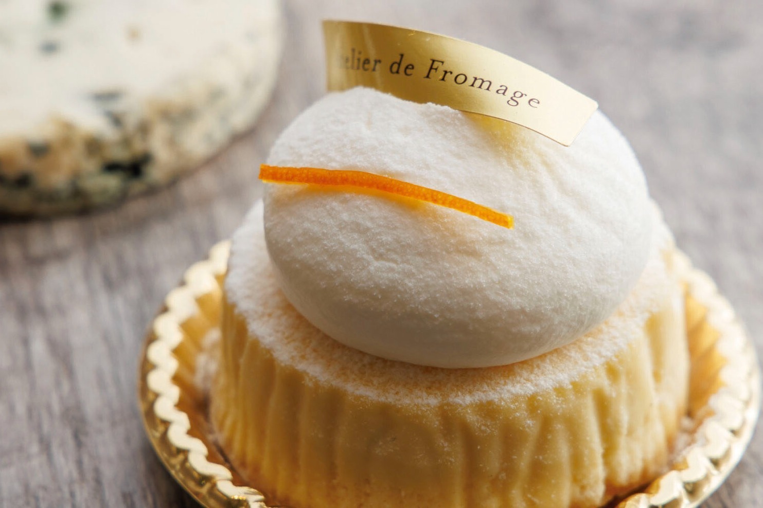 チーズ｜グルメイベント「軽井沢スイーツ散歩」、信州食材の濃厚チーズケーキやペッパー香る新感覚ドーナツ