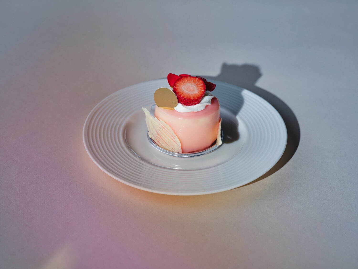 東京ガーデンテラス紀尾井町「ローズ」の限定イベント、“バラ色”スイーツ＆約90品種のバラが咲く庭園｜写真68
