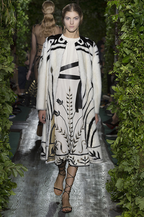 ヴァレンティノ オートクチュール(VALENTINO Haute Couture) 2014-15年秋冬ウィメンズコレクション  - 写真6