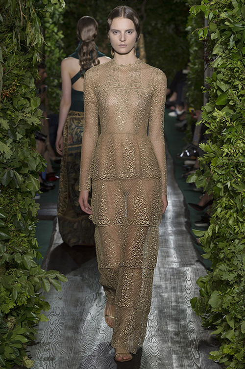 ヴァレンティノ オートクチュール(VALENTINO Haute Couture) 2014-15年秋冬ウィメンズコレクション シルエット - 写真43