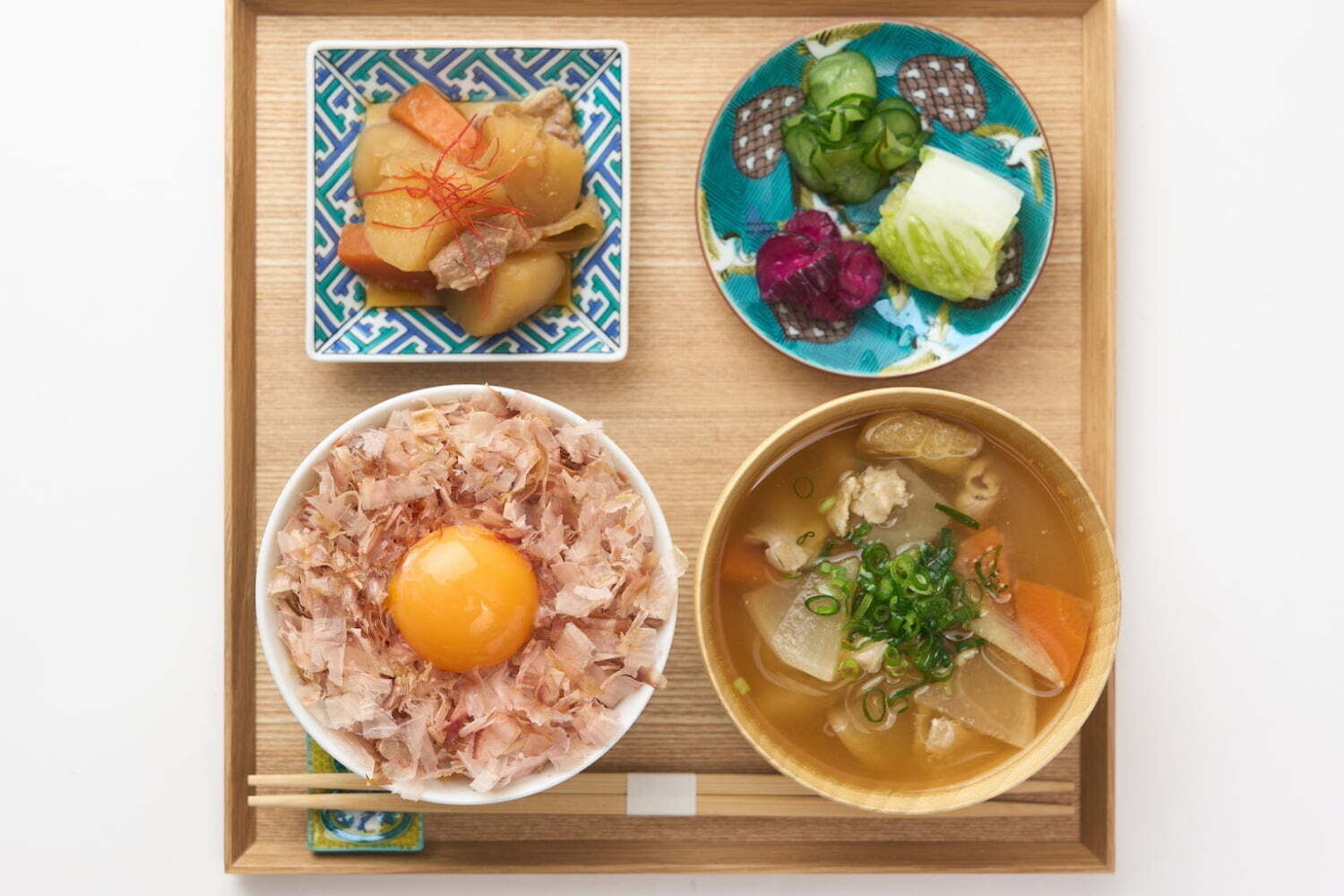 日本酒｜卵かけごはん専門店「シセヰ」大名古屋ビルヂングにオープン、純米生酒とのペアリングを楽しむバーも