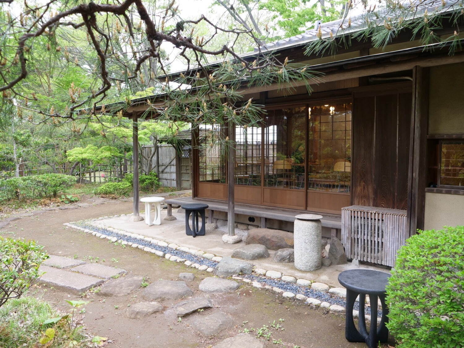 「パンとエスプレッソと」千葉公園内に新店舗 - 茶室をリニューアル、日本庭園に臨むベーカリーカフェ｜写真1