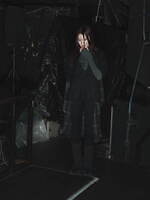 リミ フゥ 2024-25年秋冬コレクション - 生き抜く気概を自分の根源に見出す｜写真8