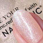 ネイルズインク24年夏ネイル、“砂漠へのバカンス”着想のサンドベージュ＆オーロラグリッター｜写真7