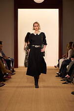 ラルフ ローレン 2024年秋冬コレクション - “タイムレスなスタイル”を有する女性たち｜写真40