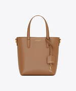 サンローラン 24年春夏ウィメンズ - 艶やかなスリングバックパンプスやローファー、母の日ギフトも｜写真5