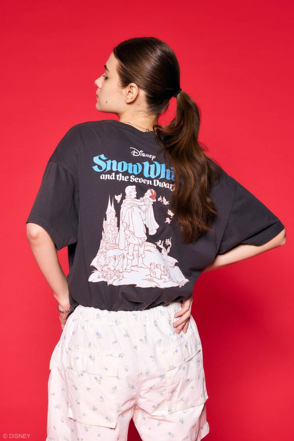 【貴重】moussyとdisneyコラボTシャツ マウジー「ディズニー」ウェア、『白雪姫』のヴィンテージ風T
