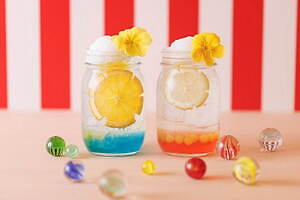 ヒルトン東京ベイ「夏祭り」スイーツビュッフェ、“まるで焼きそば”タルトやたこ焼き風プチケーキ|写真2