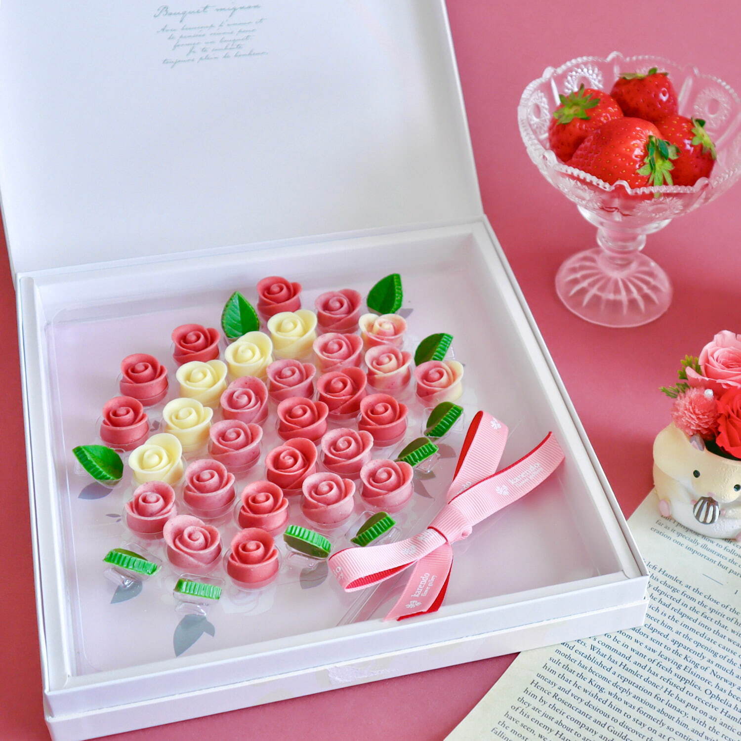 花屋が作る“薔薇チョコレート”に24年母の日限定カーネーションカラー、花束風ギフトボックスなど｜写真13