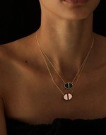 アリータ24年夏ジュエリー、“ベネズエラの湖”のように澄んだアクアマリンが彩るネックレス＆リング｜写真3