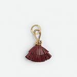 ボッテガ・ヴェネタ24年夏ウィメンズアクセサリー、大粒の淡水パールネックレス＆“魚のヒレ”風ピアス｜写真15