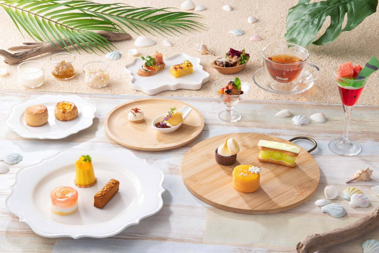 ヒルトン東京ベイ「サマーアフタヌーンティー」メロンのエクレアや“焼きとうもろこし”風スコーン