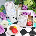 ダロワイヨ(DALLOYAU) ふしぎの国のアリス｜写真1