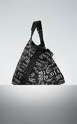 ディスコード ヨウジヤマモト24年春夏バッグ、“貝殻”風ギャザー入りショルダーバッグなど｜写真10