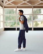 ユニクロ×JW アンダーソン×フェデラー、レトロムードの軽量パーカやジョガーパンツ｜写真13