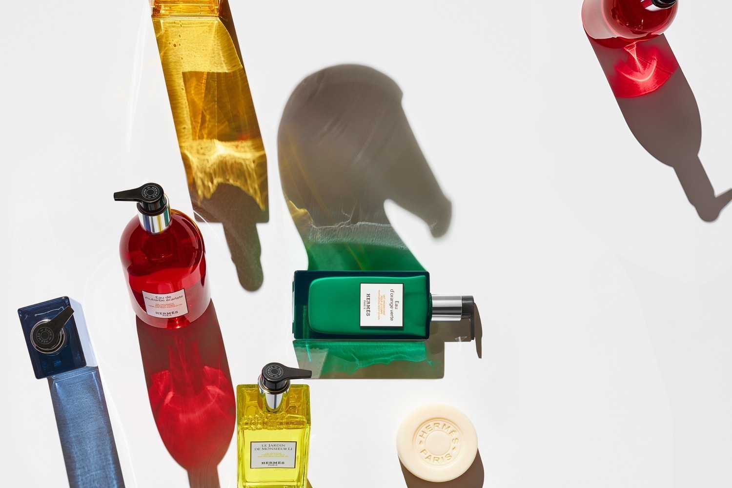 シャワージェル｜エルメス24年夏ボディケア、“庭園のフレグランス香る”シャワージェルや保湿ローションがガラスボトルに