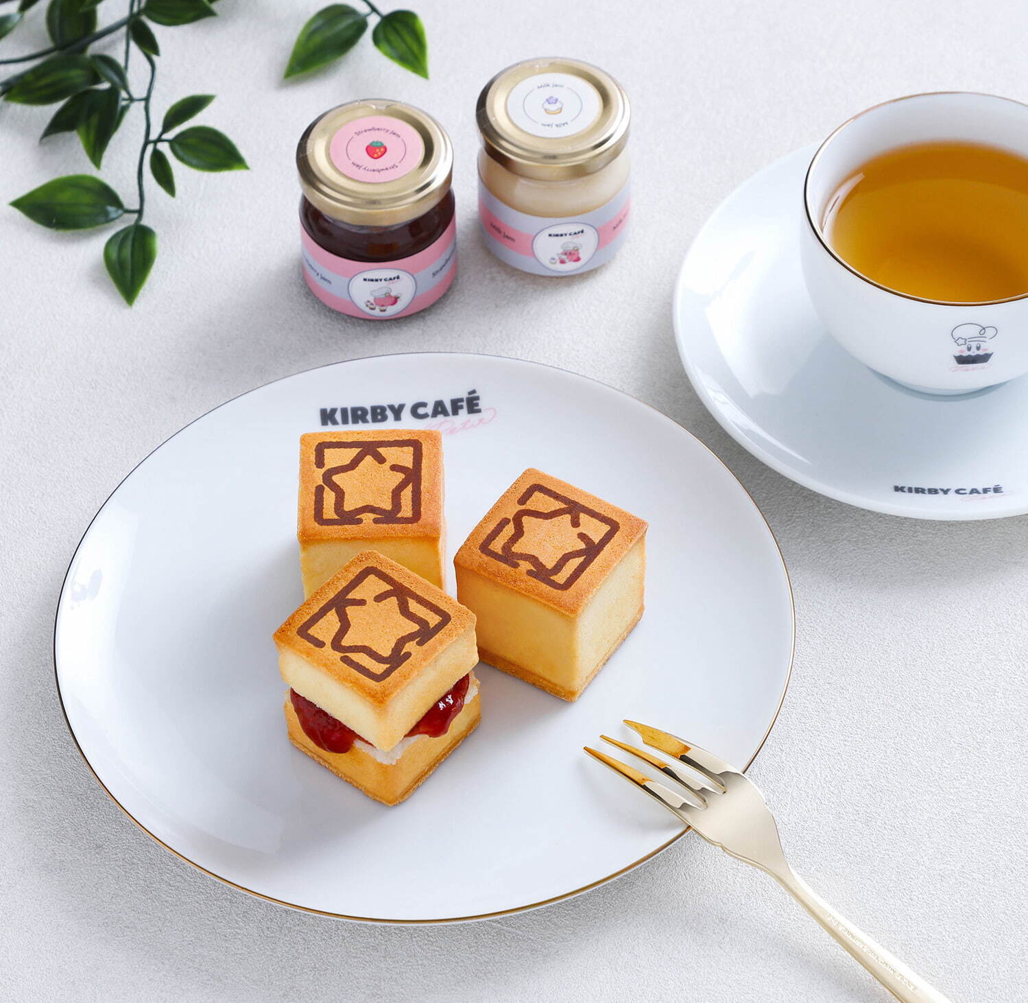 カービィカフェ プチより「星ブロックみたいなスコーン」いちご＆ミルクのジャムセットも｜写真1
