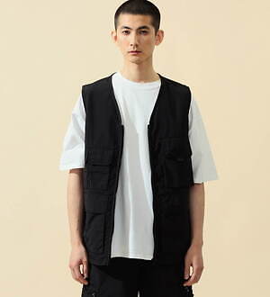 アルファ インダストリーズ“機能性ナイロン”のミリタリーウェア、M-35シャツやカーゴパンツ｜写真13