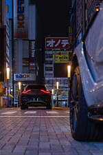 アストンマーティン「DBX707」日本限定SUV、“ネオン輝く高速道路”着想ブラック×ライムグリーン｜写真15