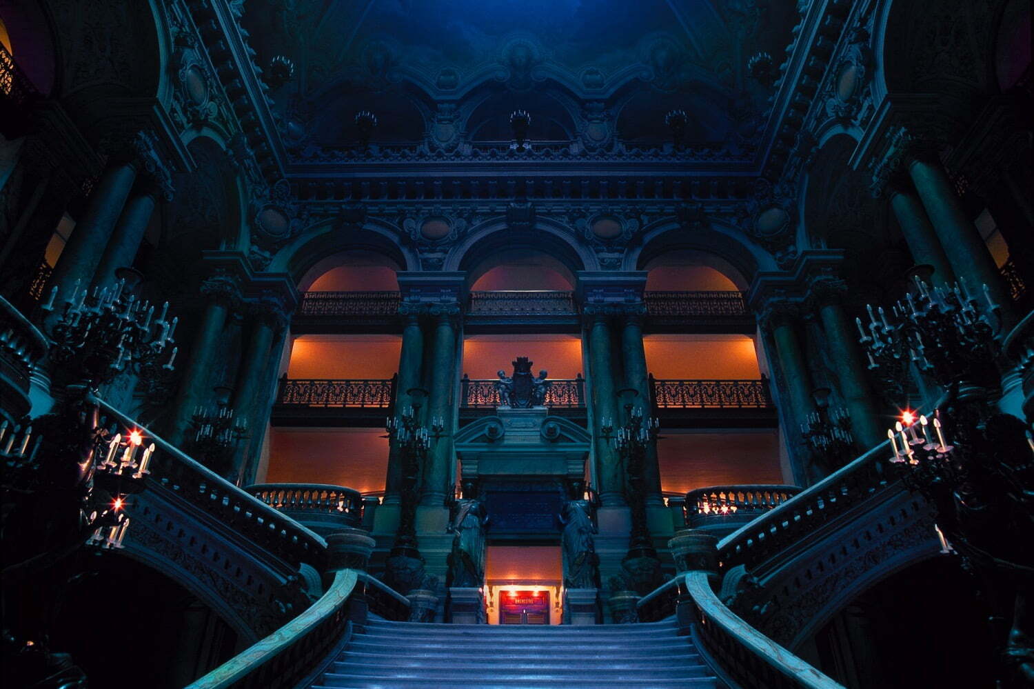 写真家・田原桂一“パリ・オペラ座”を捉えた写真展、ポーラ ミュージアム アネックスで