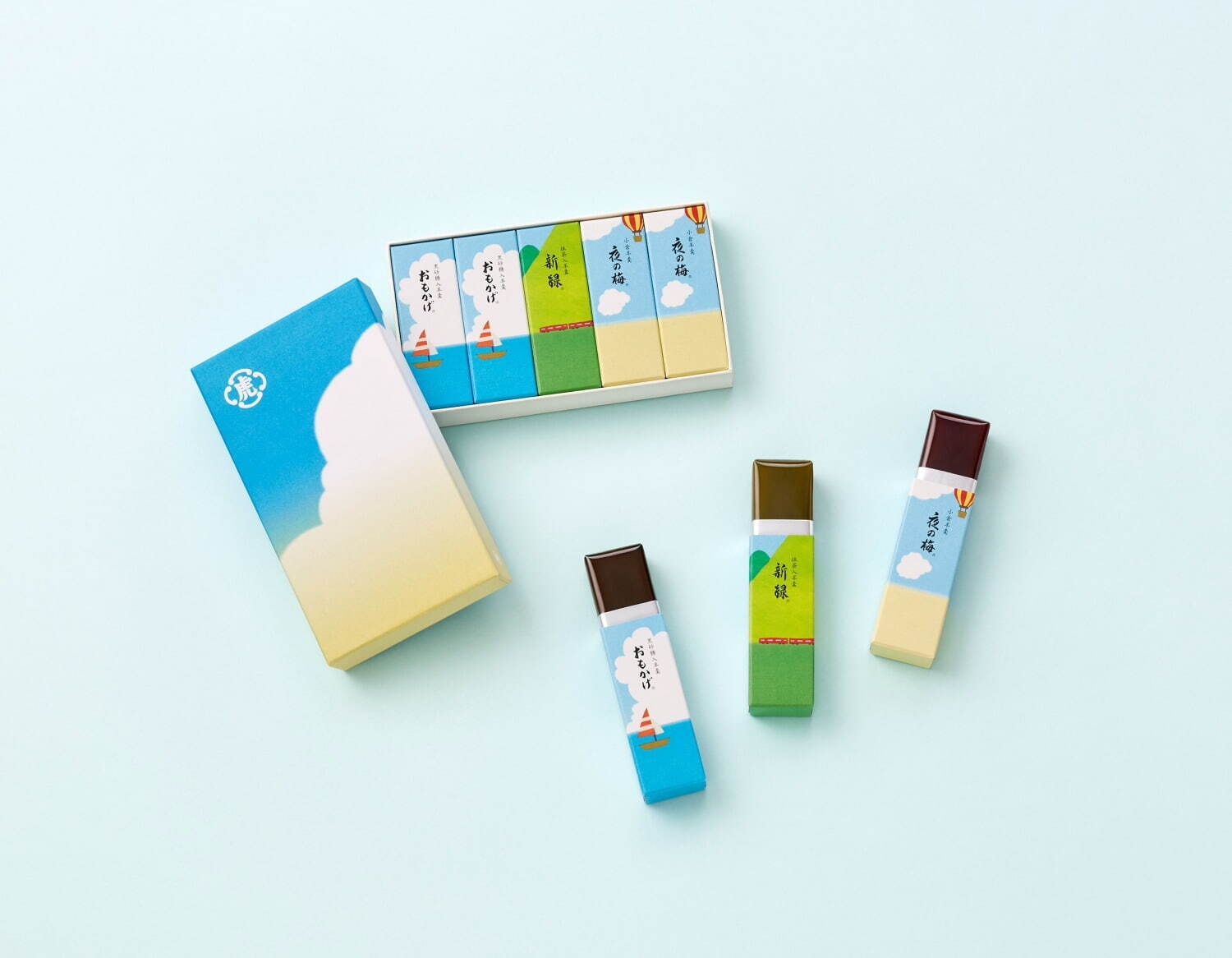 とらや“海イメージ”の夏限定ようかん「夏の浜辺」
