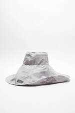 アクネ ストゥディオズ夏ウェア、リボン連ねた花柄シアーブラウス＆“目”モチーフのピンクシャツ｜写真42